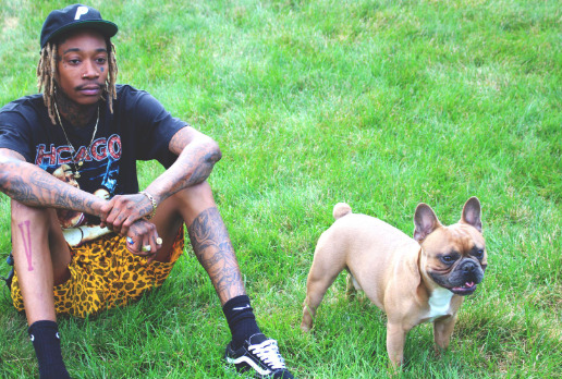 An image of Wiz Khalifa with Dog