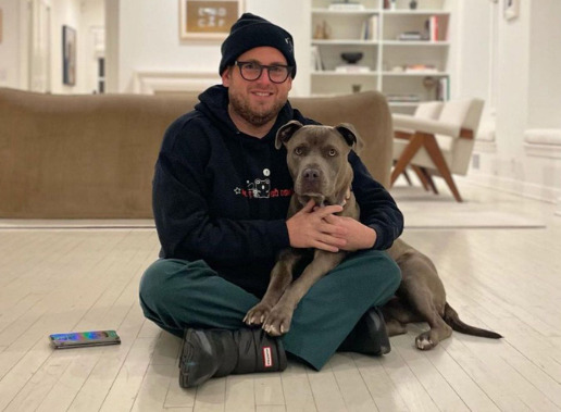 An image of Jonah Hill with his Dog Tag